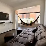 Apê Beira-Mar: WiFi, Piscina, Garagem e Local Top!