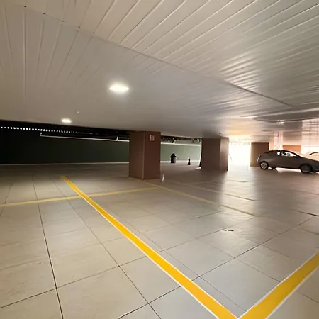 Ape Beira-mar: Wifi, Piscina, Garagem E Local Top!