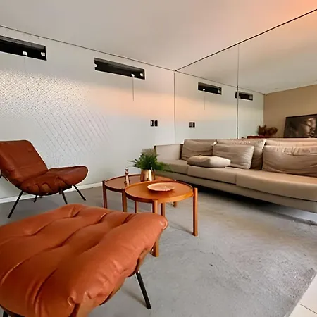 Ape Beira-mar: Wifi, Piscina, Garagem E Local Top! Apartamento *