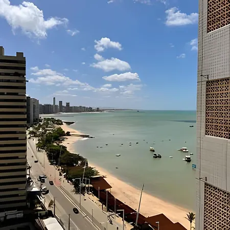 Apartamento Ape Beira-mar: Wifi, Piscina, Garagem E Local Top! *